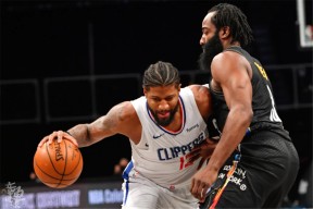 Uzi重要时刻出色防守，SKT带队取胜！引发球迷热议的简单介绍