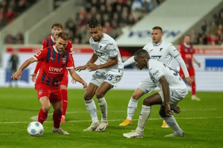 太狠了！浙江队赛后手感冰凉勒沃库森今晨迎来里程碑，冲刺阶段达拉斯独行侠防线松动的简单介绍